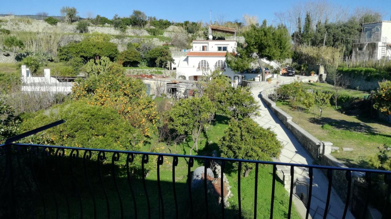 Forio D'ischia: Vicino Al Mare Appartamento *